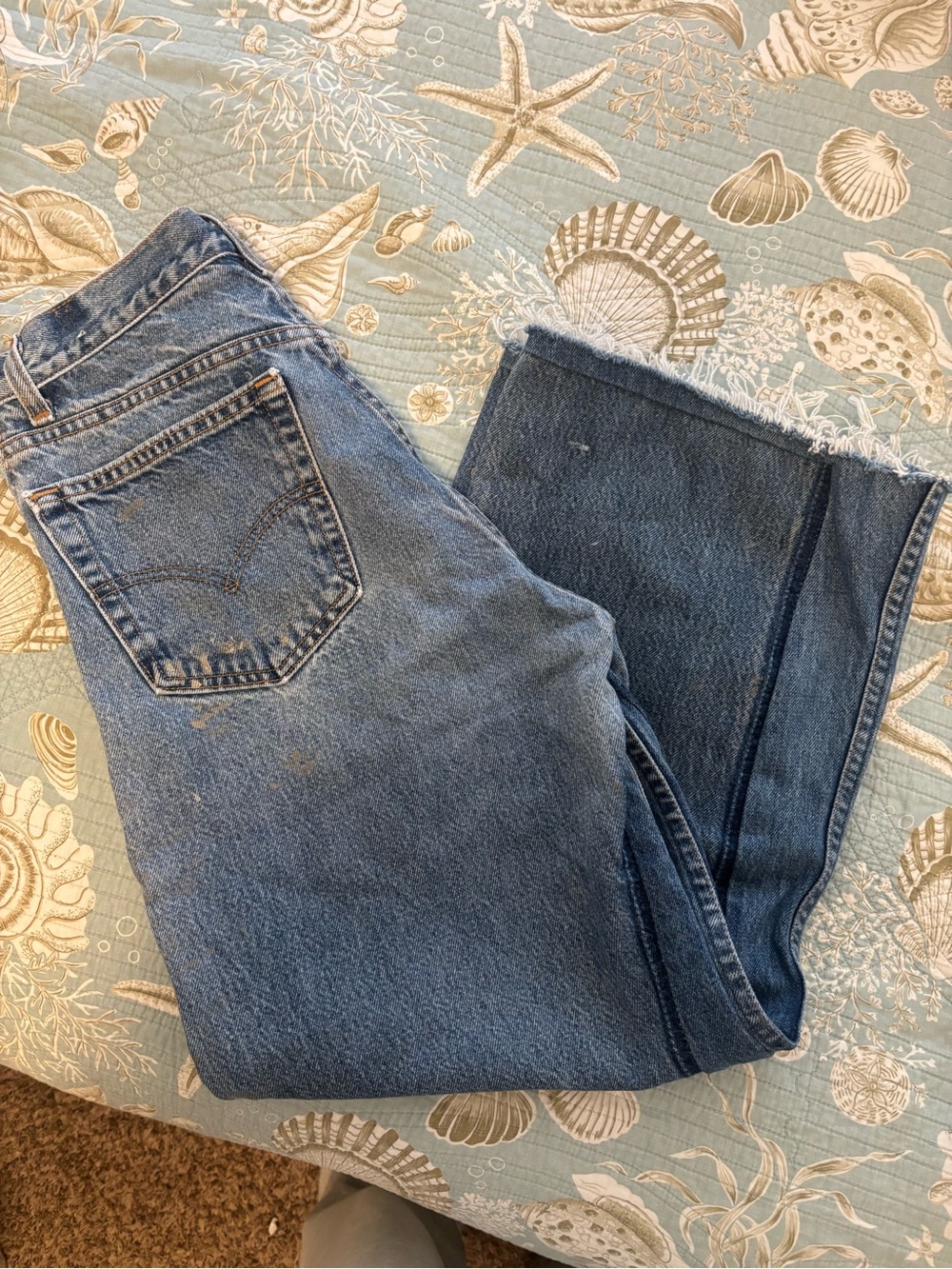 Levi’s Classic High-Rise Women’s Jeans in Medium Blue